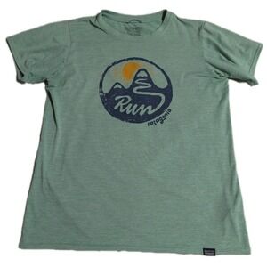 Patagonia Capilene Cool Daily Run Graphic Tee UPF 50 Sun Shirt Small Green
